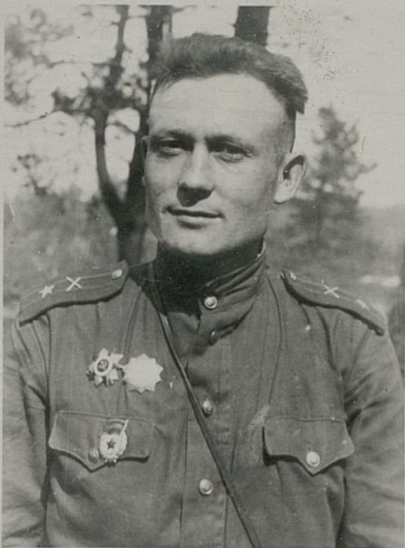Фотография: Заместитель командира по строевой части 1394 АЗАСП гвардии майор Палагин И.С.
