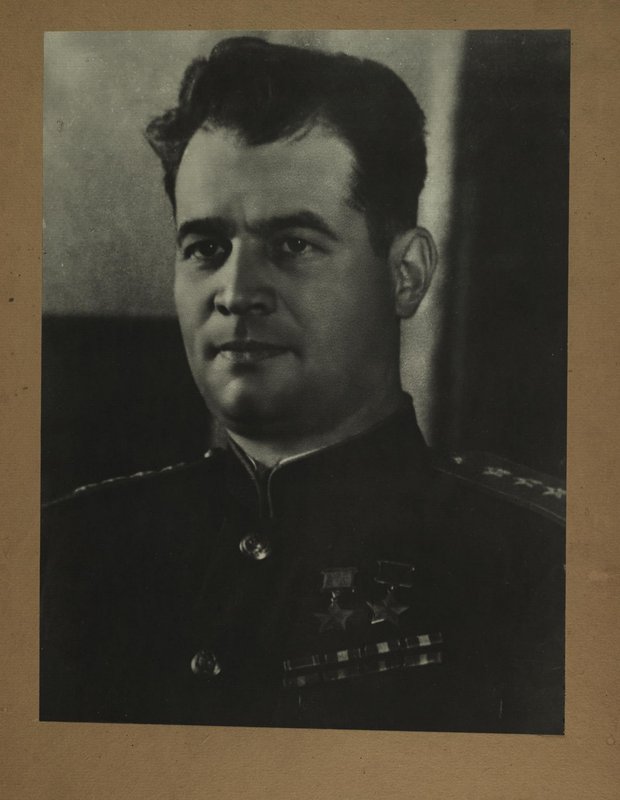 Генерал армии И.Д. Черняховский