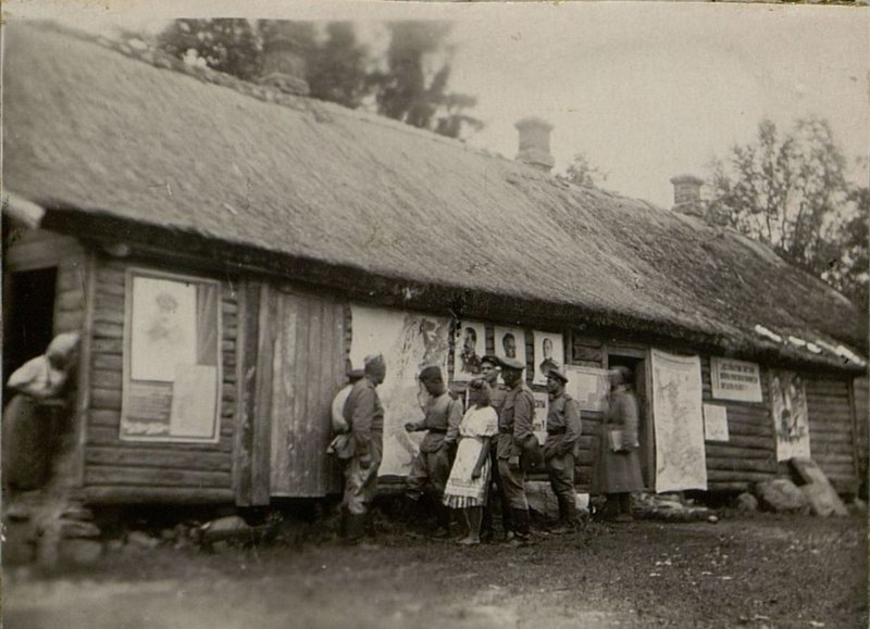 Image: At the building of the library club of the regiment