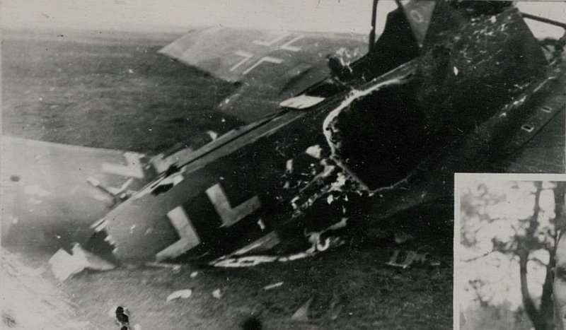 Фотография: ФВ-190, сбитый 5.03. 45 г., при обеспечении ПВО дивизиона 91 гвардейского минометного полка, четвертой батареей в районе 1 км. вост. высоты 210,2