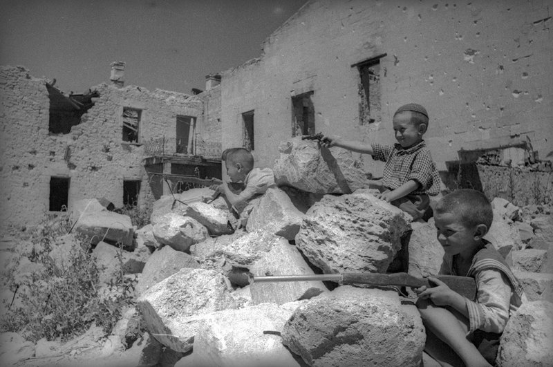 Children of war. Sevastopol