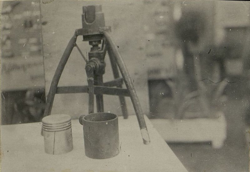 Фотография: На снимке Кокель и алюминиевый разрезной поршень