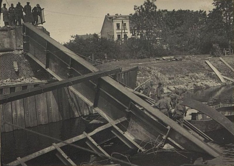 Фотография: Расчистка р. Хавель для судоходства