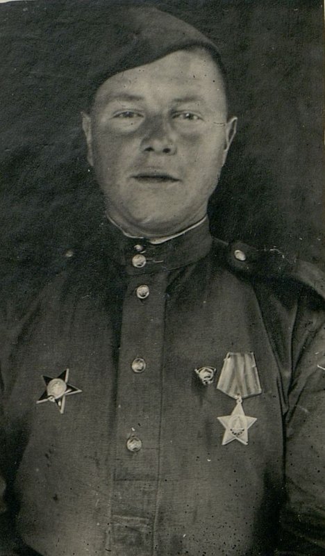 Фотография: Старший сержант Александр Андреевич Милько, комсомолец