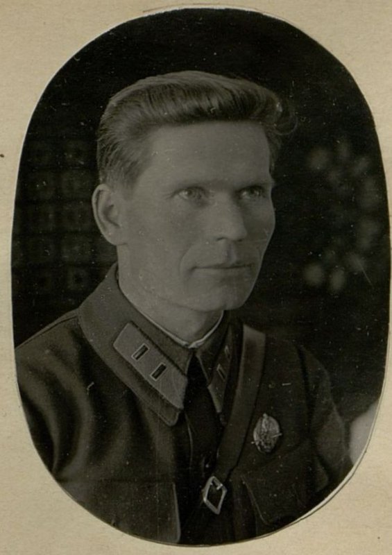 Фотография: Начальник штаба полка майор Ермоленко Савелий Савельевич